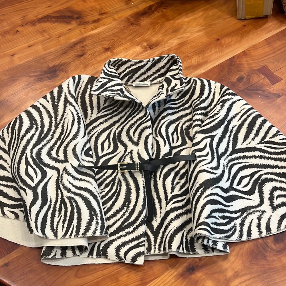 Girls fashion Cape